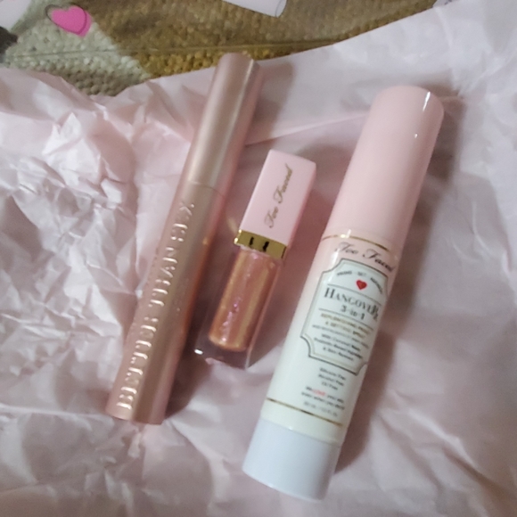 Too Faced I Get Around Travel Make up Set - Picture 5 of 5